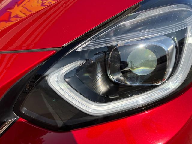 フィット e:HEVホーム 20周年特別仕様車 カーサ 純正9インチナビ 360度カメラ ETC 前後ドライブレコーダー Bluetooth接続 フルセグTV コーナーセンサー シートヒーター アダクティブクルーズコントロール 16インチアルミホイール(23枚目)