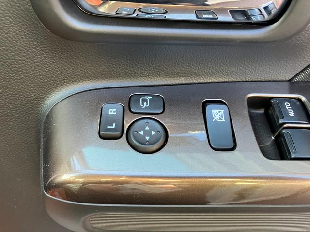 ワゴンＲカスタムＺ ハイブリッドＺＸ　ＵＰグレードパッケージ全方位カメラ　届出済み未使用車　全方位カメラパッケージ　ＬＥＤライト　コーナーセンサー　レーンキープアシスト　横滑り防止装置　アルミホイール　アダクティブクルーズコントロール（15枚目）