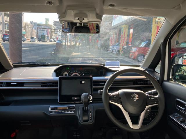 ワゴンＲカスタムＺ ハイブリッドＺＸ　ＵＰグレードパッケージ全方位カメラ　届出済み未使用車　全方位カメラパッケージ　ＬＥＤライト　コーナーセンサー　レーンキープアシスト　横滑り防止装置　アルミホイール　アダクティブクルーズコントロール（39枚目）