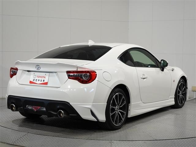 ８６ ＧＴ　フルセグ　メモリーナビ　ＤＶＤ再生　ミュージックプレイヤー接続可　バックカメラ　ＥＴＣ　ＬＥＤヘッドランプ　ワンオーナー（4枚目）