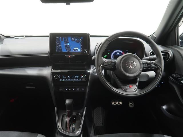 �X�^�C���b�V���ȃf�U�C���̃C���p�l�B�e����X�C�b�`�͎g���₷���ʒu�ɔz�u����Ă܂��B