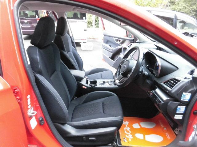 インプレッサスポーツ ２．０ｉ－Ｓアイサイト　４ＷＤ　全国ロング保証付　衝突被害軽減システム　純正８インチナビ　フルセグＴＶ　バックカメラ　Ｂｌｕｅｔｏｏｔｈ　アダプティブクルーズコントロール　電動シート　ＳＩドライブ　ＥＴＣ　禁煙車（10枚目）