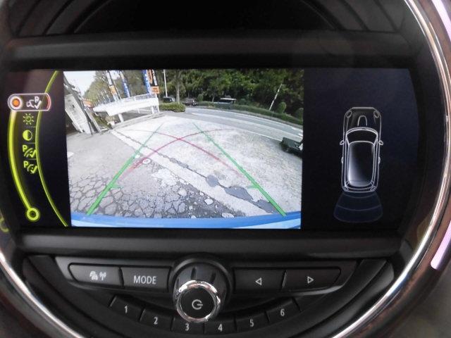 MINI クーパー ペッパーパッケージ F56モデル 第3世代 ターボ 純正ナビ Bluetooth バックカメラ コーナーセンサー 横滑り防止装置 MTモード ETC 15インチアルミホイール キーレス 禁煙車(20枚目)