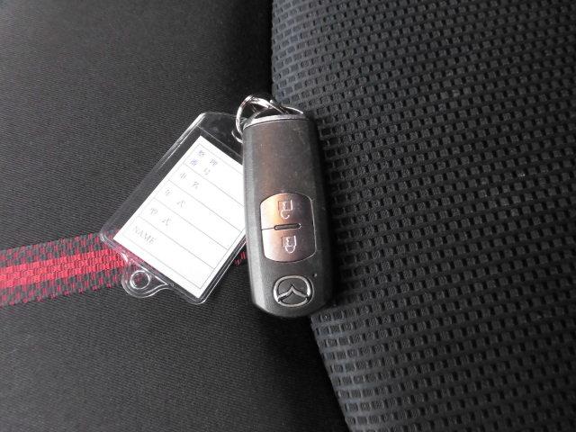 デミオ ＸＤツーリング　セーフティパッケージ　全国ロング保証付　６速ＭＴ　衝突被害軽減システム　マツダコネクトナビ　フルセグＴＶ　バックカメラ　Ｂｌｕｅｔｏｏｔｈ　ドライブレコーダー　クルーズコントロール　オートライト（29枚目）