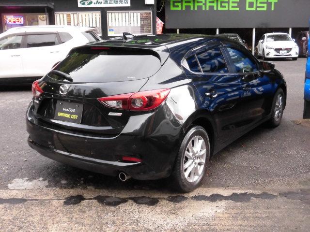 アクセラスポーツ １５ＸＤ　プロアクティブ　セーフティクルーズパッケージ　全国ロング保証付　後期モデル　衝突被害軽減システム　マツダコネクトナビ　フルセグＴＶ　Ｂｌｕｅｔｏｏｔｈ　バックカメラ　アダプティブクルーズコントロール　ＥＴＣ　禁煙車（4枚目）