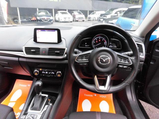 アクセラスポーツ １５ＸＤ　プロアクティブ　セーフティクルーズパッケージ　全国ロング保証付　後期モデル　衝突被害軽減システム　マツダコネクトナビ　フルセグＴＶ　Ｂｌｕｅｔｏｏｔｈ　バックカメラ　アダプティブクルーズコントロール　ＥＴＣ　禁煙車（8枚目）