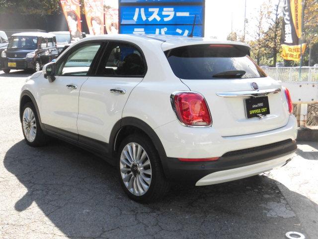 こちらのフィアット５００Ｘはオークション評価５点中４点評価がついている状態の良い車両になります＾＾定休日無しで営業しておりますので、お気軽にお立ち寄り下さい＾＾