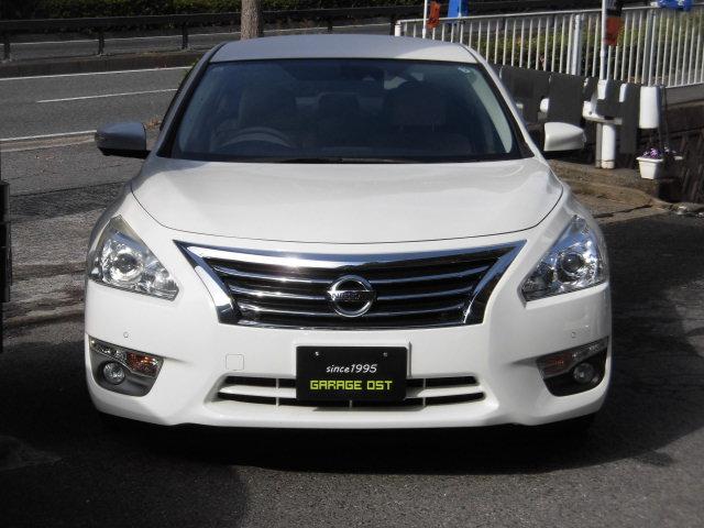 ティアナ ＸＬ　ナビＡＶＭパッケージ　全国ロング保証付　後期モデル　衝突被害軽減システム　純正ナビ　フルセグＴＶ　Ｂｌｕｅｔｏｏｔｈ　アラウンドビューモニター　ビルトインＥＴＣ　クルーズコントロール　電動シート　ＨＩＤヘッドライト　禁煙車（2枚目）