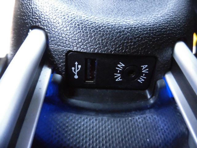 MINI クーパーSD クロスオーバー ナビゲーションパッケージ 後期モデル ディーゼルターボ メーカーオプションナビ フルセグTV Bluetooth バックカメラ USB接続 オートライト ルーフレール HIDヘッドライト 禁煙車(20枚目)