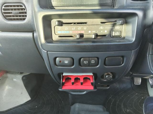 ハイゼットカーゴ スペシャル　コラムオートマ　エアコン　パワステ　車検８年９月まで　タイミングベルト交換済み（22枚目）