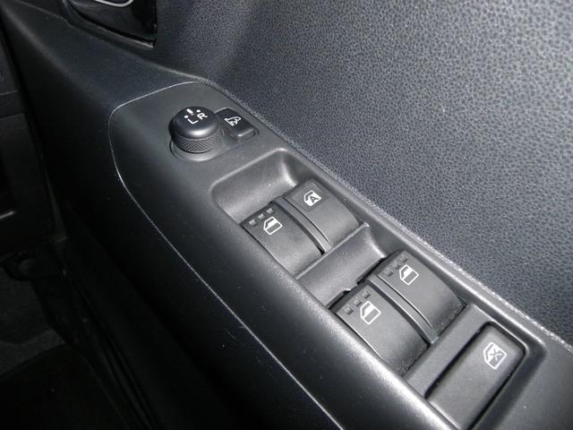 ムーヴコンテ カスタム　Ｘ　リミテッド　Ｔベルチェーン式　地デジ内蔵ナビ　バックカメラ　純正ＨＩＤライト　スマートキー　ＧＯＯ鑑定車（23枚目）