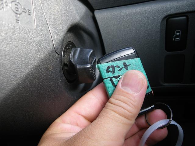 タント カスタムＸリミテッド　Ｔベルチェーン　スマートキー　純正オーディオ　左電動スライドドア　ＨＩＤライト　フォグランプ　電動格納ミラー　パワーウィンドウ　ベンチシート　オートエアコン　純正１４アルミ　ＧＯＯ鑑定（21枚目）