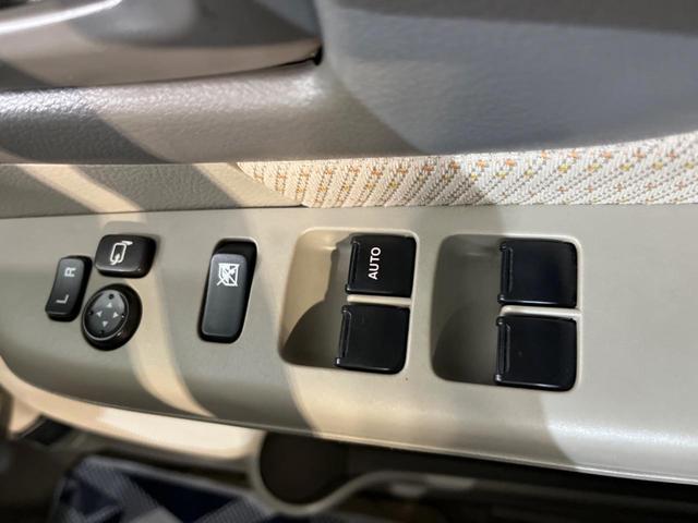 X レーダーブレーキサポート carrozzeriaナビ 片側パワースライドドア スマートキー ETC オートエアコン 運転席シートリフター ABS 横滑り防止装置 運転席バニティミラー(30枚目)
