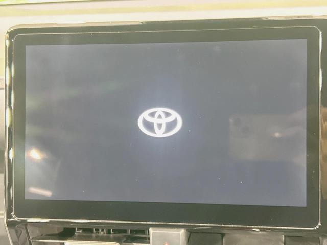 ノア ハイブリッドＳ－Ｚ　純正１０型ナビ　バックカメラ　両側電動ドア　快適利便　サイドステップ　衝突軽減　レーダークルーズ　禁煙車　電動リア　ハーフレザーシート　シートヒーター　１００Ｖ電源　コーナーセンサー　ＬＥＤヘッド（3枚目）