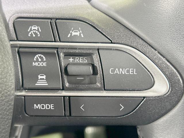 ノア ハイブリッドＳ－Ｚ　純正１０型ナビ　バックカメラ　両側電動ドア　快適利便　サイドステップ　衝突軽減　レーダークルーズ　禁煙車　電動リア　ハーフレザーシート　シートヒーター　１００Ｖ電源　コーナーセンサー　ＬＥＤヘッド（6枚目）