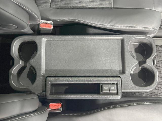 ノア ハイブリッドＳ－Ｚ　純正１０型ナビ　バックカメラ　両側電動ドア　快適利便　サイドステップ　衝突軽減　レーダークルーズ　禁煙車　電動リア　ハーフレザーシート　シートヒーター　１００Ｖ電源　コーナーセンサー　ＬＥＤヘッド（52枚目）