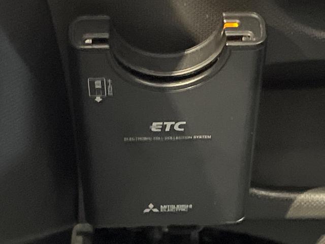 ムーヴ カスタム X ディスプレイオーディオ 禁煙車 スマートキー HIDヘッドライト ETC オートライト オートエアコン 純正14インチアルミ CD再生 電動格納ミラー 盗難防止システム プライバシーガラス(6枚目)