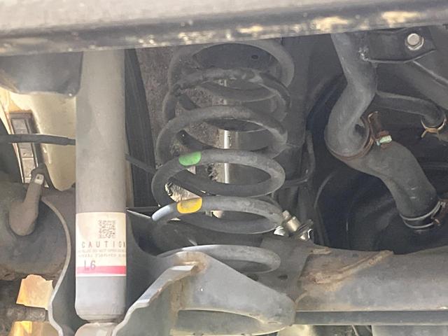 ムーヴ カスタム X ディスプレイオーディオ 禁煙車 スマートキー HIDヘッドライト ETC オートライト オートエアコン 純正14インチアルミ CD再生 電動格納ミラー 盗難防止システム プライバシーガラス(20枚目)