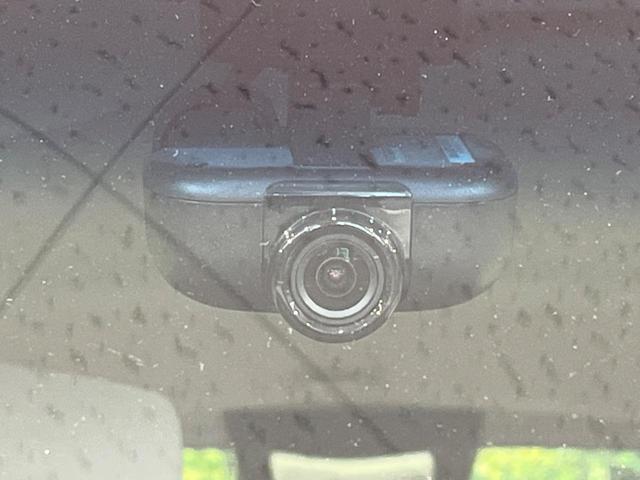 タント カスタムRS トップエディションSAIII 両側電動ドア 純正SDナビ 全周囲カメラ 衝突被害軽減システム 禁煙車 ハーフレザーシート シートヒーター ドラレコ スマートキー LEDヘッド ナビ連動ETC オートライト オートエアコン(6枚目)