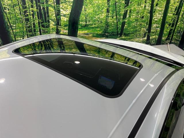 プリウス A サンルーフ フルエアロ 全周囲カメラ 衝突被害軽減システム レーダークルーズ パワーシート コーナーセンサー LEDヘッド ビルトインETC オートハイビーム 車線逸脱警報 ワンオーナー(3枚目)