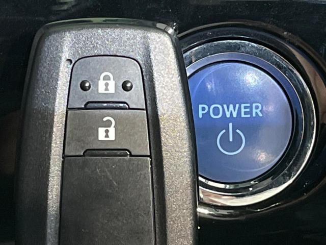 プリウス A サンルーフ フルエアロ 全周囲カメラ 衝突被害軽減システム レーダークルーズ パワーシート コーナーセンサー LEDヘッド ビルトインETC オートハイビーム 車線逸脱警報 ワンオーナー(8枚目)