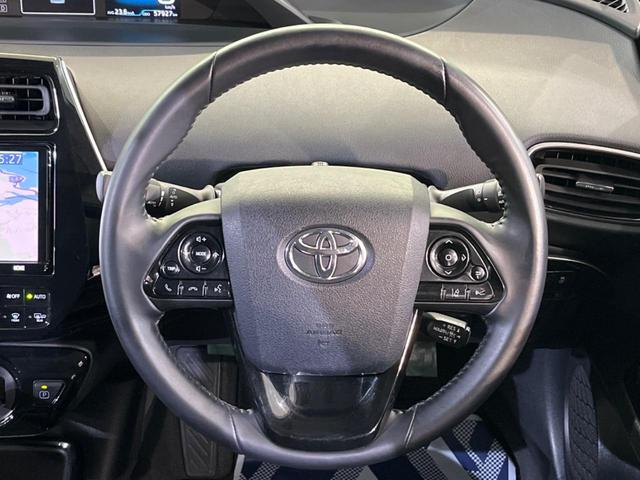 プリウス A サンルーフ フルエアロ 全周囲カメラ 衝突被害軽減システム レーダークルーズ パワーシート コーナーセンサー LEDヘッド ビルトインETC オートハイビーム 車線逸脱警報 ワンオーナー(14枚目)