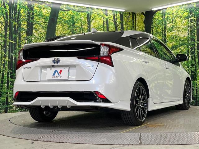 プリウス A サンルーフ フルエアロ 全周囲カメラ 衝突被害軽減システム レーダークルーズ パワーシート コーナーセンサー LEDヘッド ビルトインETC オートハイビーム 車線逸脱警報 ワンオーナー(20枚目)