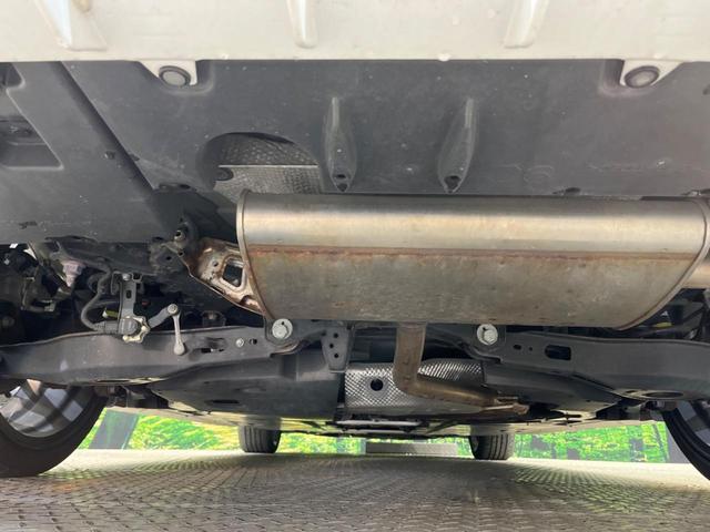 プリウス A サンルーフ フルエアロ 全周囲カメラ 衝突被害軽減システム レーダークルーズ パワーシート コーナーセンサー LEDヘッド ビルトインETC オートハイビーム 車線逸脱警報 ワンオーナー(22枚目)