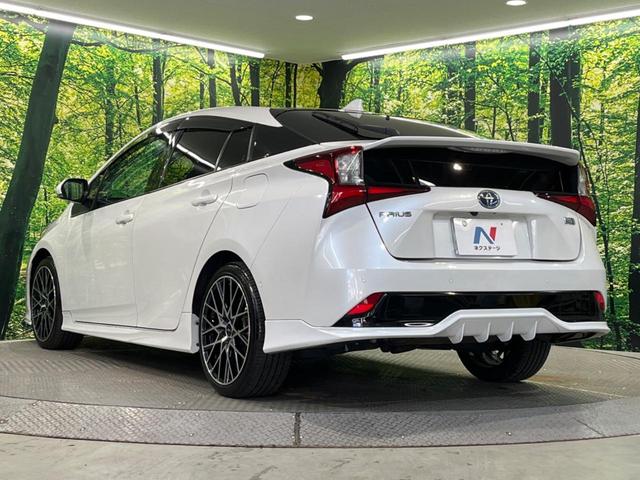 プリウス A サンルーフ フルエアロ 全周囲カメラ 衝突被害軽減システム レーダークルーズ パワーシート コーナーセンサー LEDヘッド ビルトインETC オートハイビーム 車線逸脱警報 ワンオーナー(26枚目)