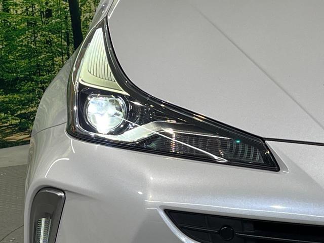 プリウス A サンルーフ フルエアロ 全周囲カメラ 衝突被害軽減システム レーダークルーズ パワーシート コーナーセンサー LEDヘッド ビルトインETC オートハイビーム 車線逸脱警報 ワンオーナー(28枚目)