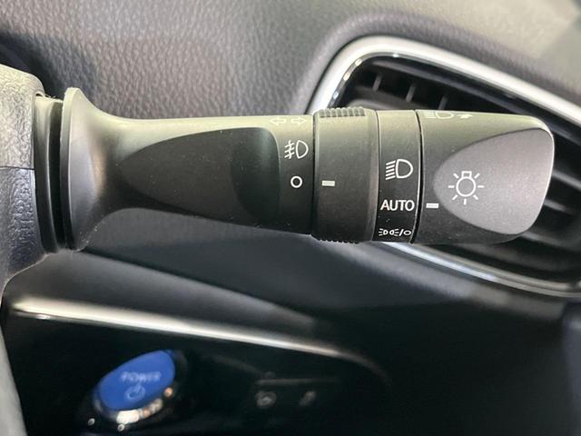 プリウス A サンルーフ フルエアロ 全周囲カメラ 衝突被害軽減システム レーダークルーズ パワーシート コーナーセンサー LEDヘッド ビルトインETC オートハイビーム 車線逸脱警報 ワンオーナー(39枚目)