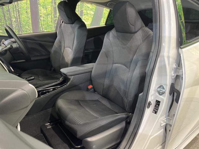 プリウス A サンルーフ フルエアロ 全周囲カメラ 衝突被害軽減システム レーダークルーズ パワーシート コーナーセンサー LEDヘッド ビルトインETC オートハイビーム 車線逸脱警報 ワンオーナー(41枚目)