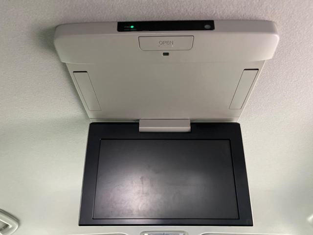 ノア Si 純正SDナビ 後席モニター バックカメラ 禁煙車 スマートキー HIDヘッド ナビ連動ETC オートライト オートエアコン 純正16インチアルミ Bluetooth フルセグ HIDフォグ(3枚目)