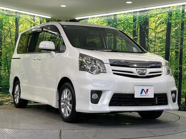 ノア Si 純正SDナビ 後席モニター バックカメラ 禁煙車 スマートキー HIDヘッド ナビ連動ETC オートライト オートエアコン 純正16インチアルミ Bluetooth フルセグ HIDフォグ(19枚目)