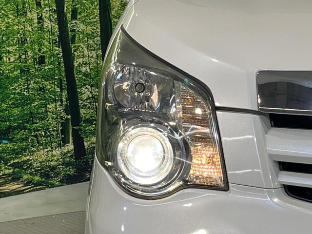 ノア Si 純正SDナビ 後席モニター バックカメラ 禁煙車 スマートキー HIDヘッド ナビ連動ETC オートライト オートエアコン 純正16インチアルミ Bluetooth フルセグ HIDフォグ(29枚目)