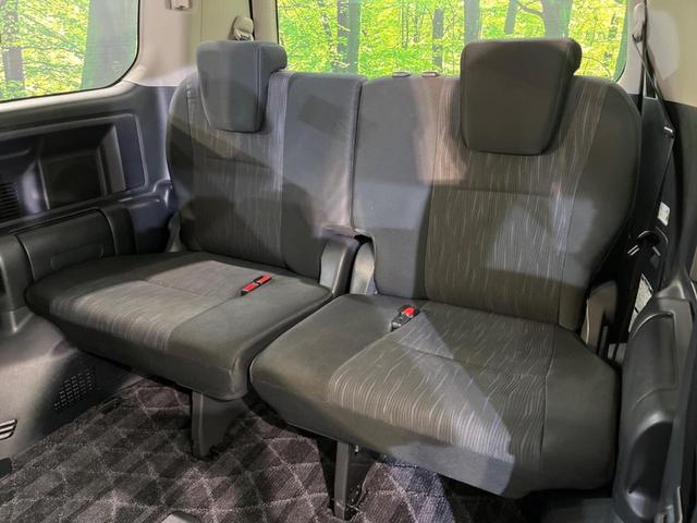 ノア Si 純正SDナビ 後席モニター バックカメラ 禁煙車 スマートキー HIDヘッド ナビ連動ETC オートライト オートエアコン 純正16インチアルミ Bluetooth フルセグ HIDフォグ(46枚目)