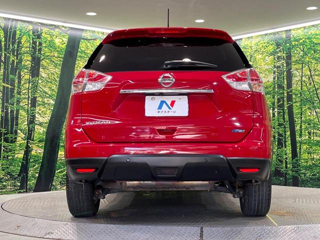 エクストレイル ２０Ｘ　エマージェンシーブレーキパッケージ　４ＷＤ　純正ＳＤナビ　バックカメラ　禁煙車　ハーフレザーシート　スマートキー　ナビ連動ＥＴＣ　オートエアコン　純正１７インチアルミ　Ｂｌｕｅｔｏｏｔｈ　ＤＶＤ再生（16枚目）