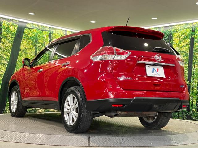 エクストレイル ２０Ｘ　エマージェンシーブレーキパッケージ　４ＷＤ　純正ＳＤナビ　バックカメラ　禁煙車　ハーフレザーシート　スマートキー　ナビ連動ＥＴＣ　オートエアコン　純正１７インチアルミ　Ｂｌｕｅｔｏｏｔｈ　ＤＶＤ再生（41枚目）