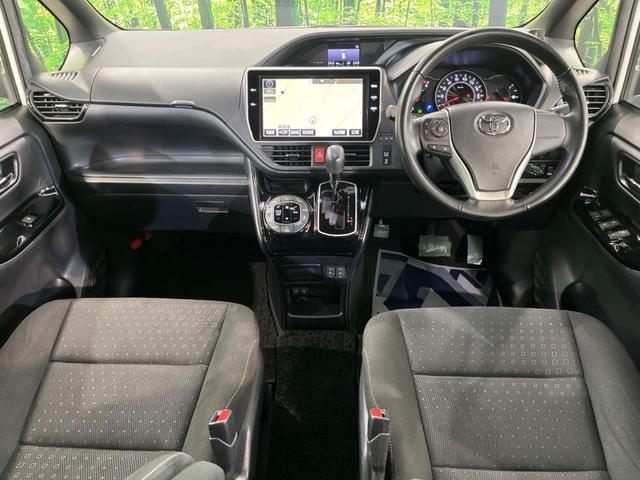 ノア G 両側電動ドア 純正SDナビ 後席モニター バックカメラ 衝突被害軽減システム 禁煙車 前席シートエアコン スマートキー LEDヘッド ナビ連動ETC クルコン オートライト オートエアコン(2枚目)