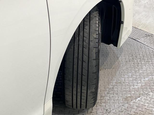 ノア G 両側電動ドア 純正SDナビ 後席モニター バックカメラ 衝突被害軽減システム 禁煙車 前席シートエアコン スマートキー LEDヘッド ナビ連動ETC クルコン オートライト オートエアコン(32枚目)