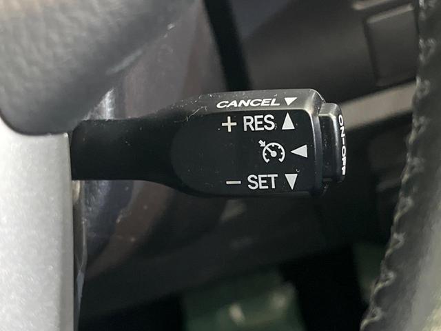 ノア G 両側電動ドア 純正SDナビ 後席モニター バックカメラ 衝突被害軽減システム 禁煙車 前席シートエアコン スマートキー LEDヘッド ナビ連動ETC クルコン オートライト オートエアコン(42枚目)