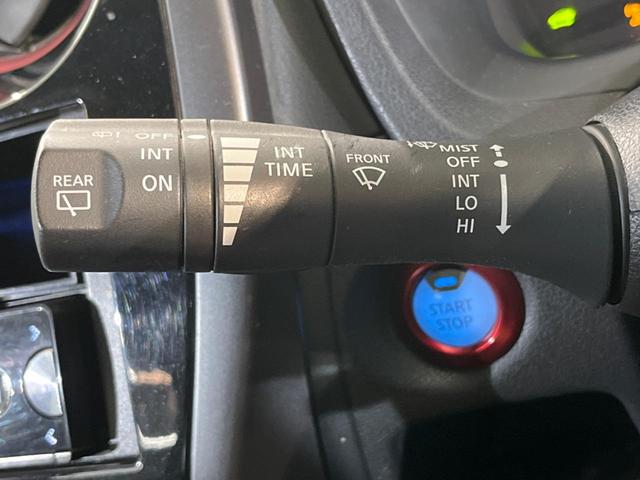 ノート e-パワーニスモ S インテリジェントエマージェンシーブレーキ インテリジェントクルーズコントロール ETC 車線逸脱警報 スマートキー オートエアコン LEDヘッドライト 純正革巻きステアリング(49枚目)