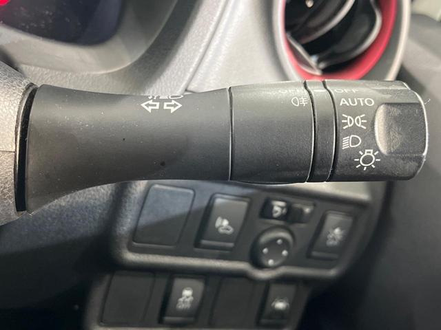 ノート e-パワーニスモ S インテリジェントエマージェンシーブレーキ インテリジェントクルーズコントロール ETC 車線逸脱警報 スマートキー オートエアコン LEDヘッドライト 純正革巻きステアリング(50枚目)