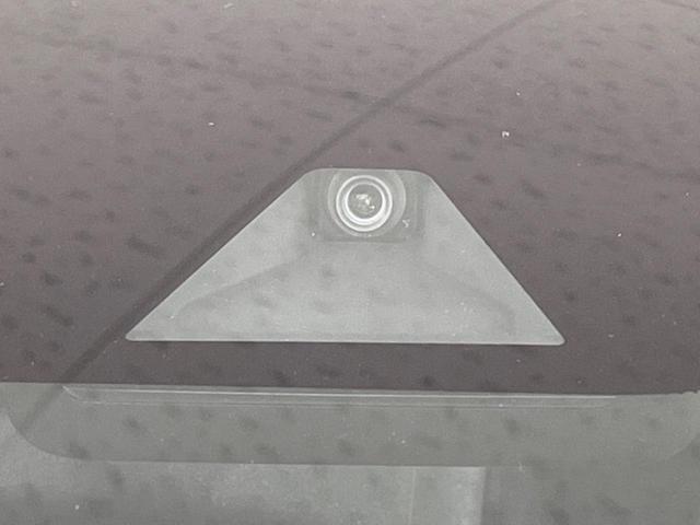 ノート メダリスト X インテリジェントエマージェンシーブレーキ 純正ナビゲーション アラウンドビューモニター ドライブレコーダー ETC スマートキー 純正革巻きステアリング アイドリングストップ(3枚目)