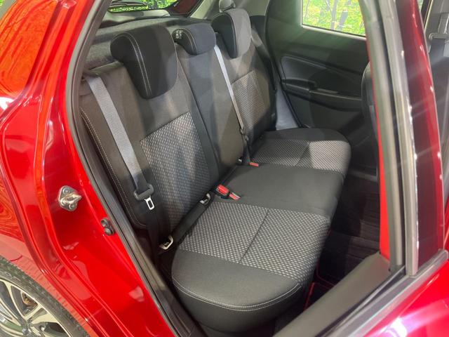 スイフト ハイブリッドRS SDナビ 衝突被害軽減システム レーダークルーズ 禁煙車 シートヒーター スマートキー LEDヘッド オートライト オートエアコン 純正16インチアルミ Bluetooth CD DVD再生(10枚目)