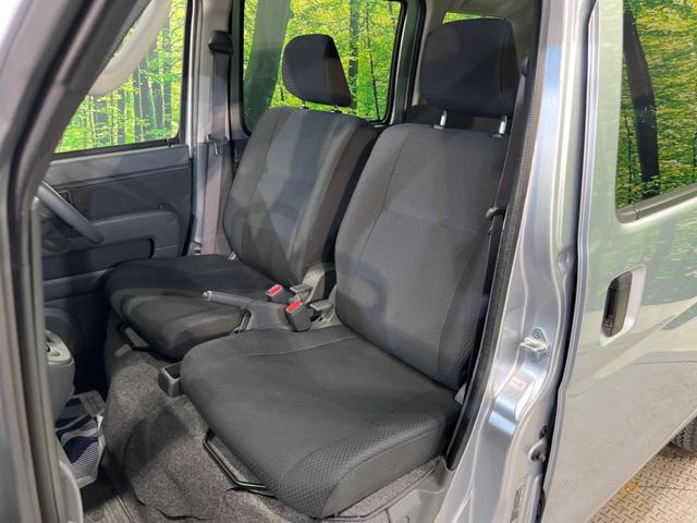 ハイゼットカーゴ クルーズ　５５ｔｈアニバーサリーゴールドエディション　エアコン　ＣＤ再生　電動格納ミラー　衝突安全ボディ　プライバシーガラス　ドアバイザー　パワーステアリングｊ　パワーウィンドウ　運転席エアバック　助手席エアバック（30枚目）