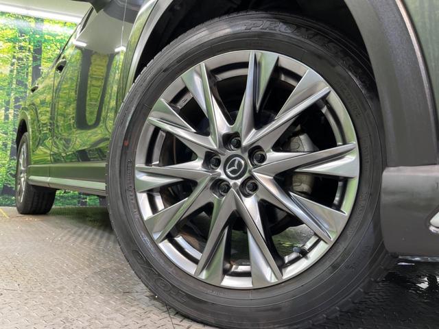 【純正１９インチアルミホイール】外観にマッチした純正アルミホイールを装着しております。各種社外アルミホイールや、スタッドレスタイヤも取扱いしております。是非ご相談ください♪