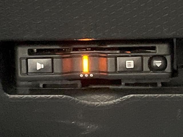 【ＥＴＣ】高速道路の料金所をストレスなく通過！話題のスポットやサービスエリアに多い「スマートＩＣ」利用時は必須のアイテムです。当店でセットアップを実施、ご納車当日からすぐにご利用いただけます！