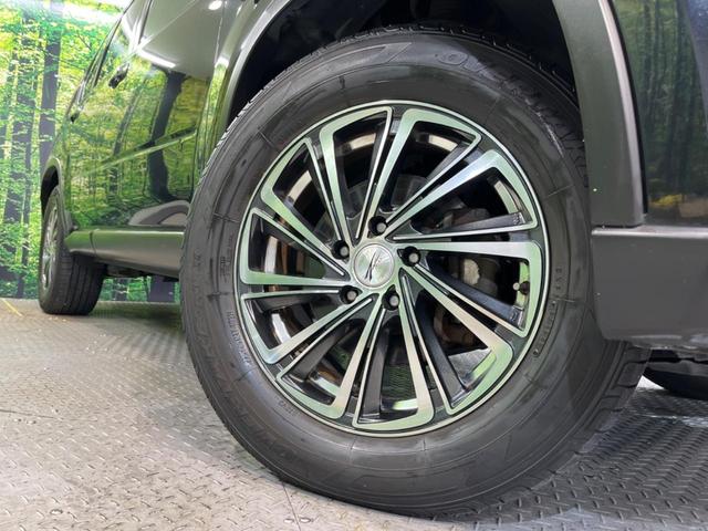 【１７インチアルミホイール】外観にマッチしたアルミホイールを装着しております。各種アルミホイールや、スタッドレスタイヤも取扱いしております。是非ご相談ください♪