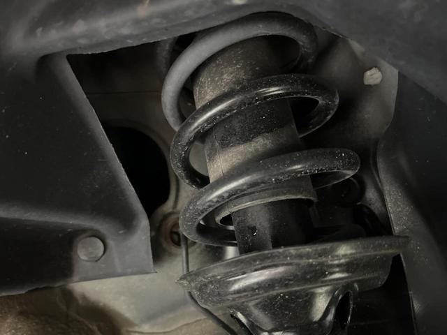 N-BOX G・Lパッケージ 電動スライドドア 禁煙車 スマートキー オートエアコン DVD再生 地デジ 電動格納ミラー ETC 衝突安全ボディ 盗難防止システム プライバシーガラス ドアバイザー 横滑り防止装置(23枚目)